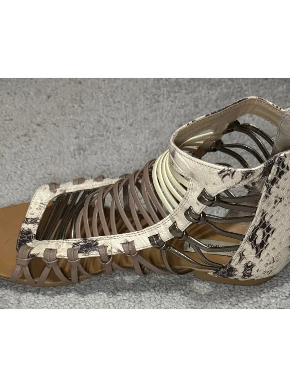 Steve Madden Dreea Gladiator Sandals Snake Print Zipper Size 9B